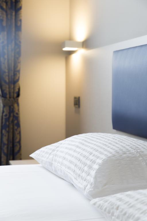 Albergo Montenegro Maniago Εξωτερικό φωτογραφία