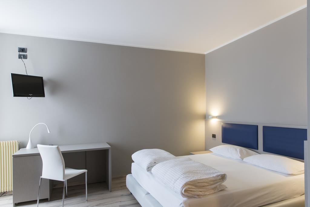 Albergo Montenegro Maniago Εξωτερικό φωτογραφία